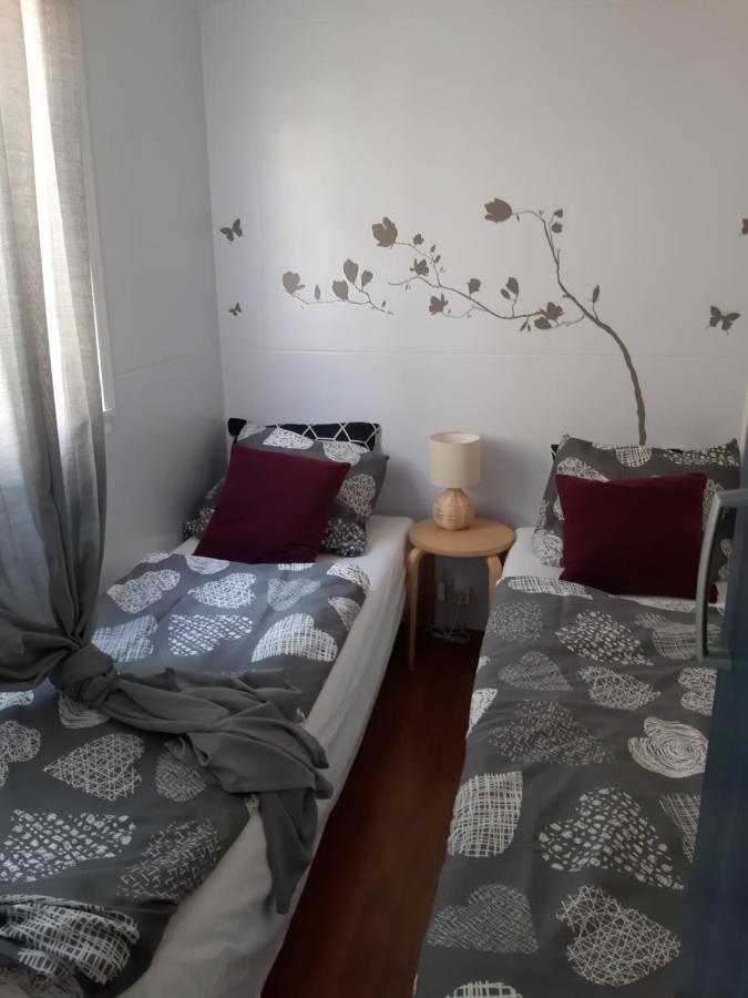 Mobile Home Apartment Camp كلينوفيتسا المظهر الخارجي الصورة