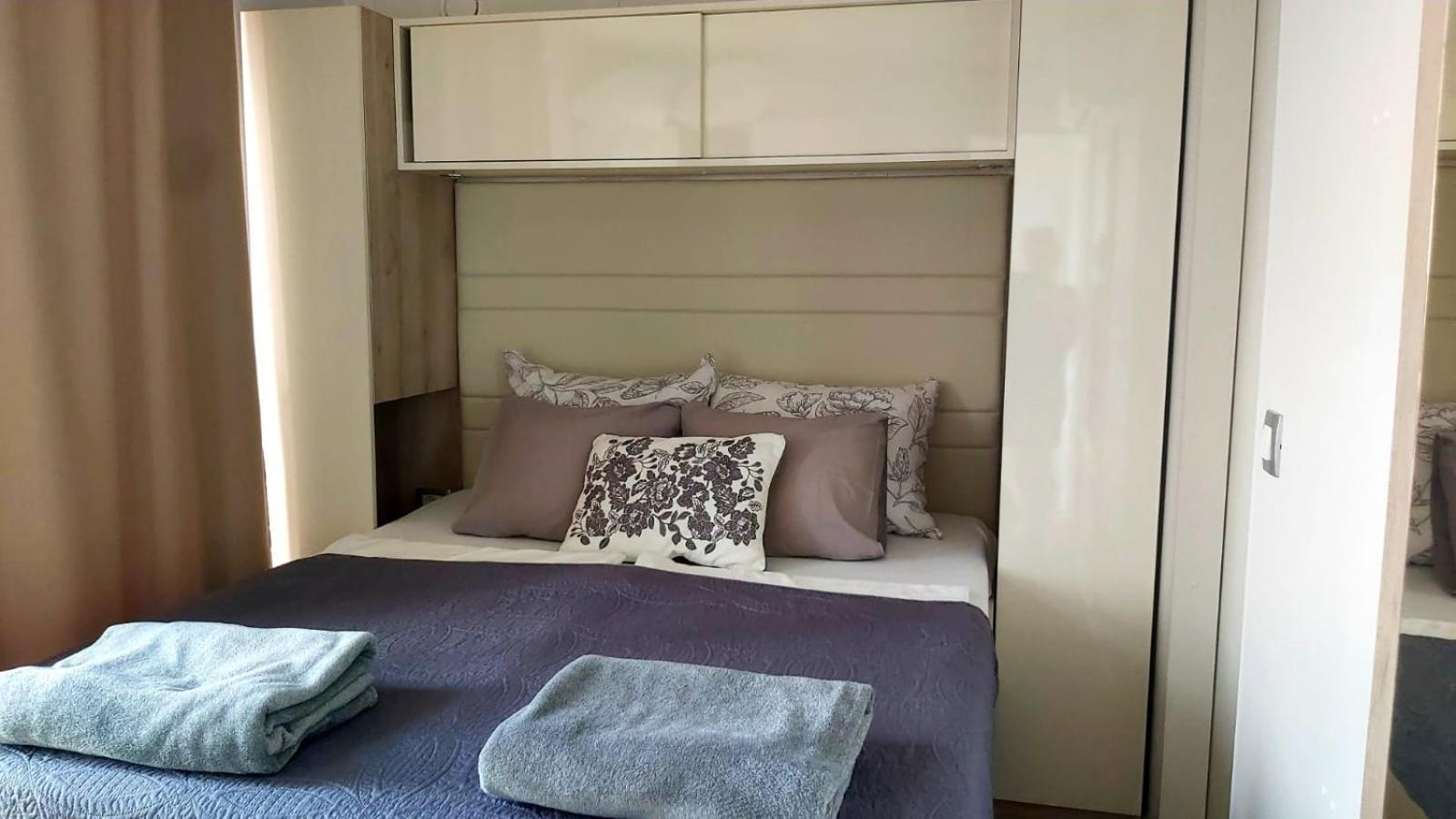 Mobile Home Apartment Camp كلينوفيتسا المظهر الخارجي الصورة